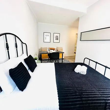Orange House - Modern Two-bedroom Rc D