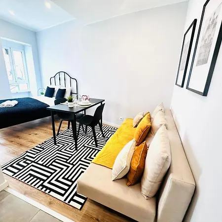 Orange House - Modern Two-bedroom Rc D *