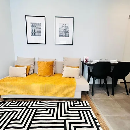 Orange House - Modern Two-bedroom Rc D *