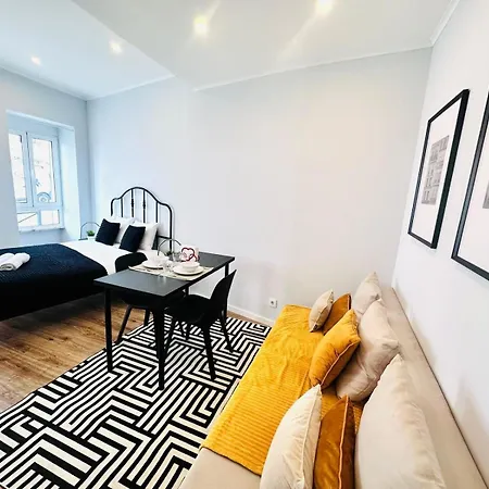 Apartamento Orange House - Modern Two-bedroom Rc D Lisboa